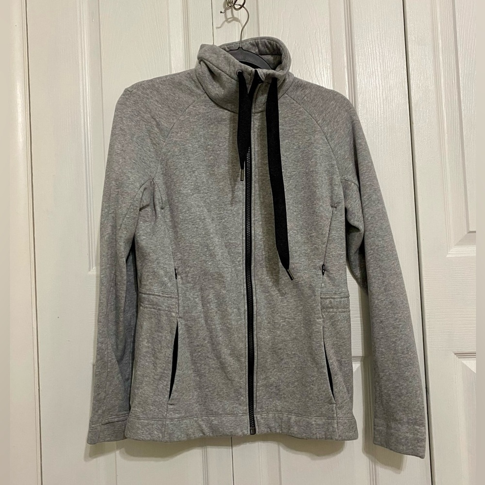 Lululemon Lined Full Zip Up Athletic Jacket Size 8 Adjustable Waist Phone Pocket